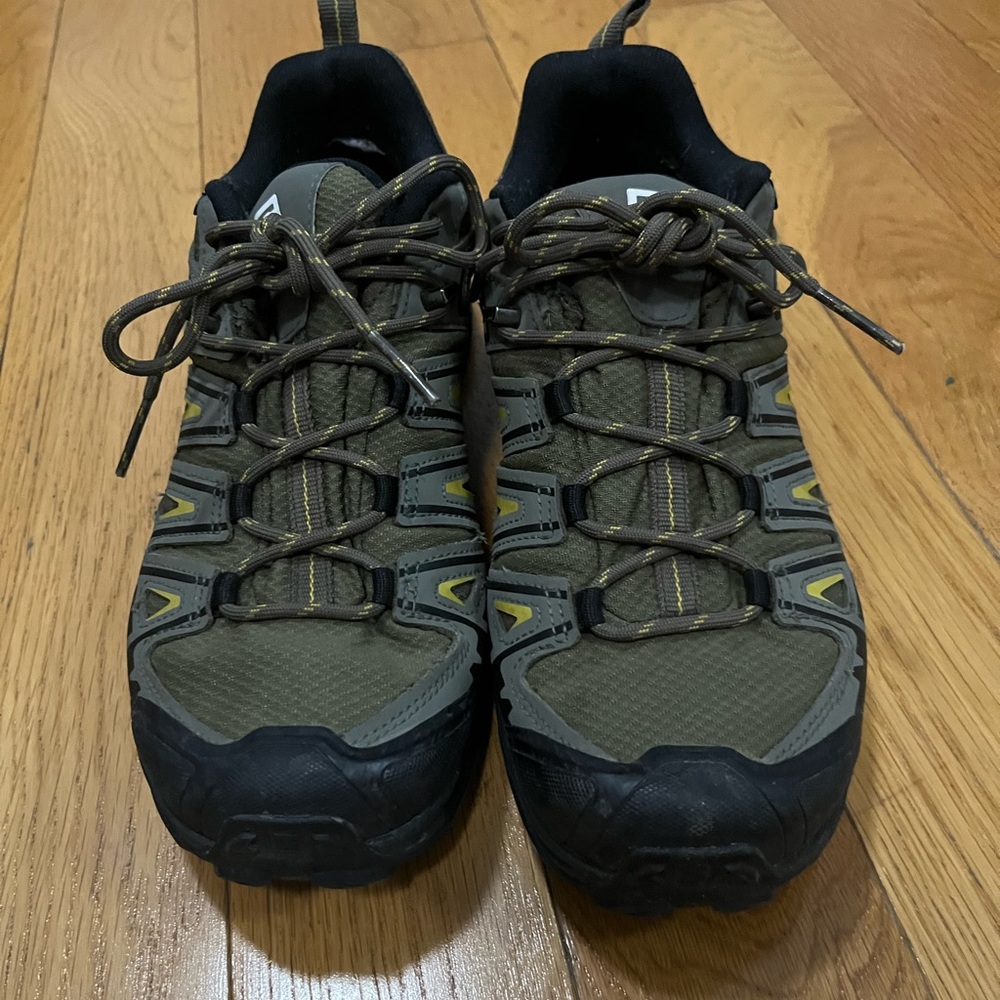 Salomon Men's Olive and Black Hiking Shoes